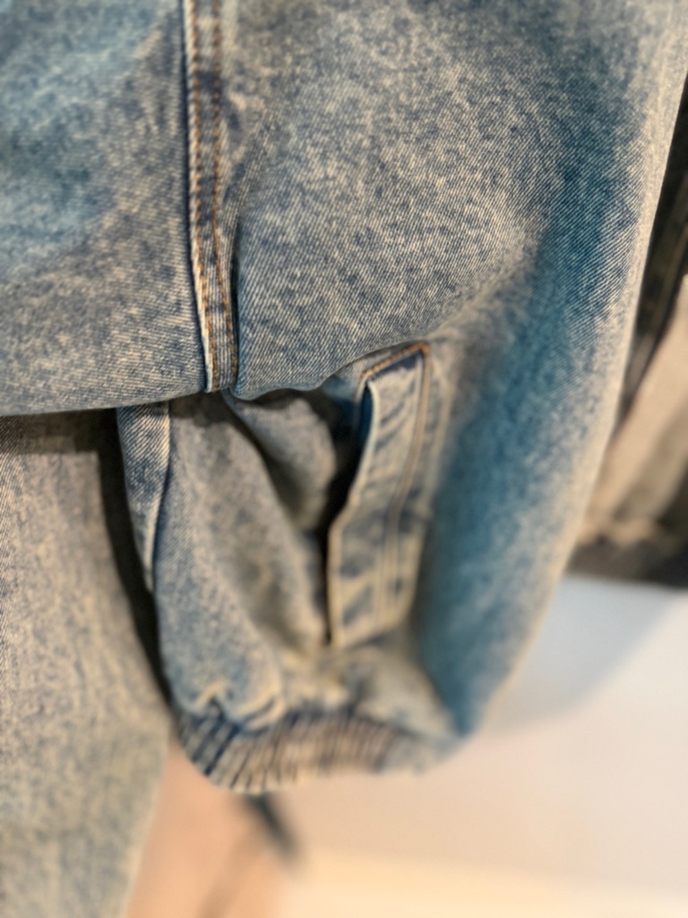 RSQ hooded denim lightweight jean jacket NWOT M - Picture 2 of 6